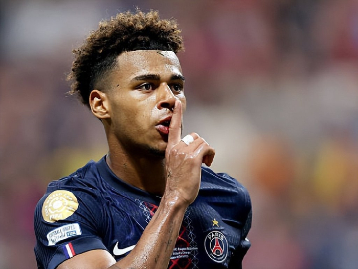 博主独家：塞梅尼奥价格过高，利物浦已联系了阿德耶米（独家爆料：塞梅尼奥标价过高，利物浦已转而接洽阿德耶米）