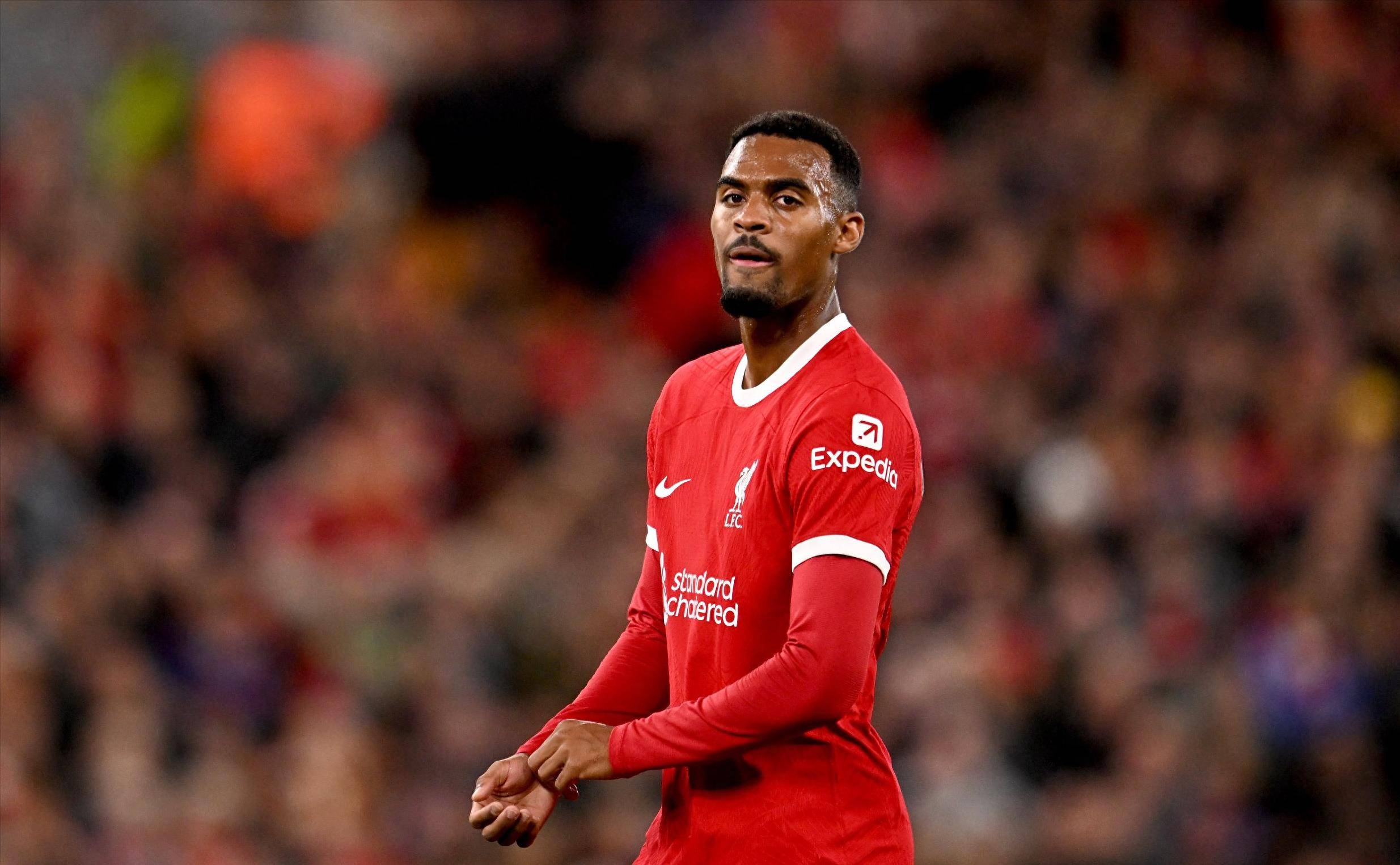 太阳队记：阿伦＆杰伦·格林明日缺席，邓恩＆弗莱明出战成疑