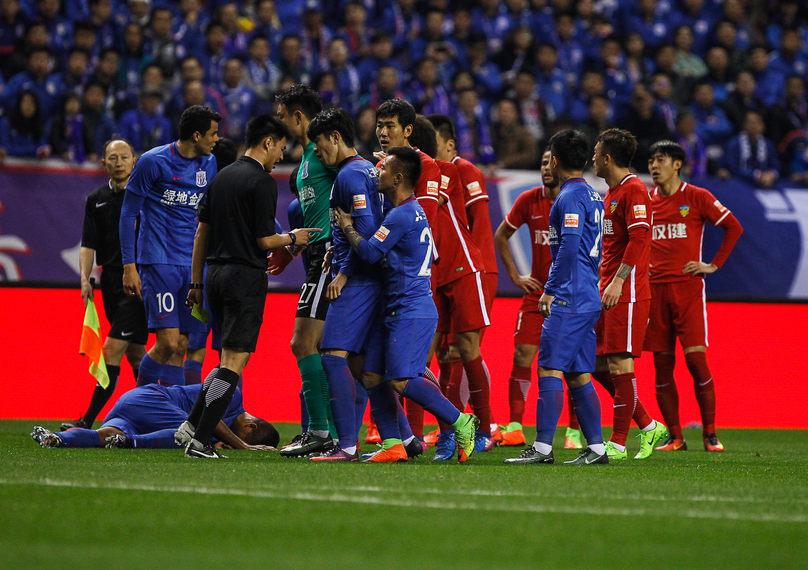 西班牙名帅批维尼修斯：非常丑陋，缺乏足球文化（西班牙名帅抨击维尼修斯：踢法不体面，缺乏足球素养）