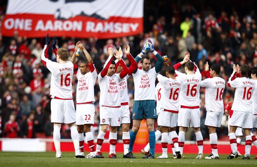 奥莱报：尼科-帕斯有望参加明年世界杯，完赛后大概率回皇马