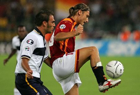 亚冠精英半场：牟再现破僵，朴青孝屡献神扑，江原1-0武里南联