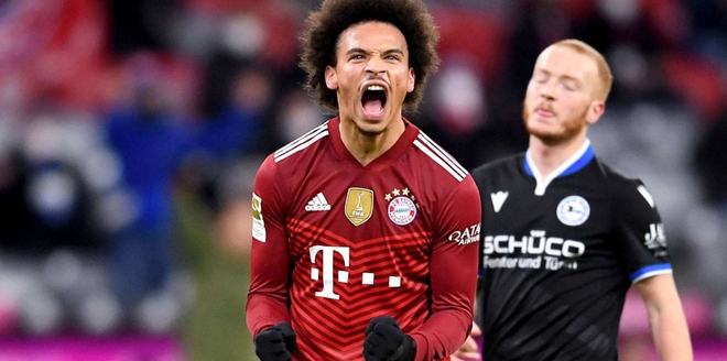 麦克托米奈vs丹麦全场数据：2解围1过人+贡献神级倒钩（麦克托米奈战丹麦全场表现：2次解围1次过人，奉献神级倒钩）